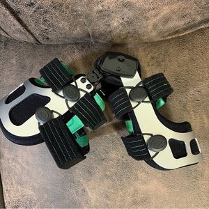 Orthomen OA Unloader Knee Brace, Adjustable Metal Medial & Lateral XL-R